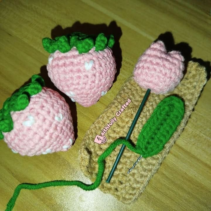 PINK! — handmade crochet flowers by Faith